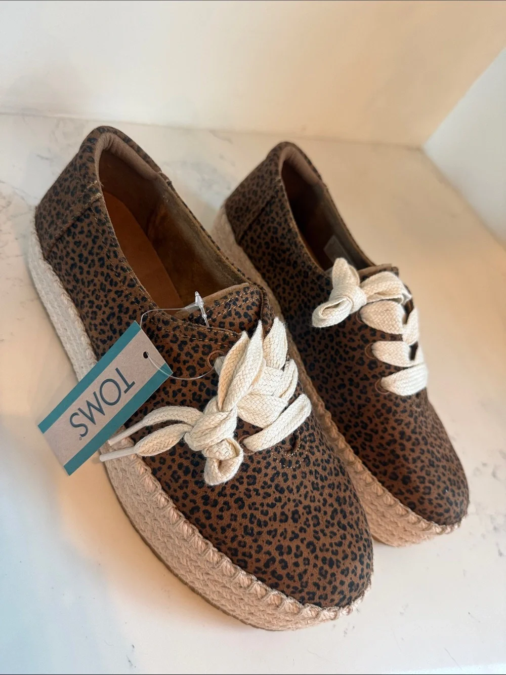 TOMS Valencia Lace-Up Platform Espadrille in Toffee Leopard Print size 9 NWT